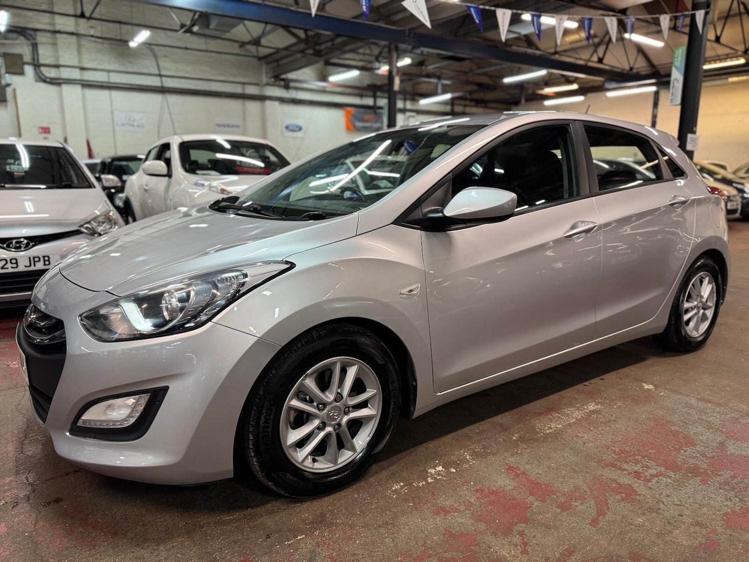 Used Hyundai i30 2013 for sale - 76282985: Photo 3