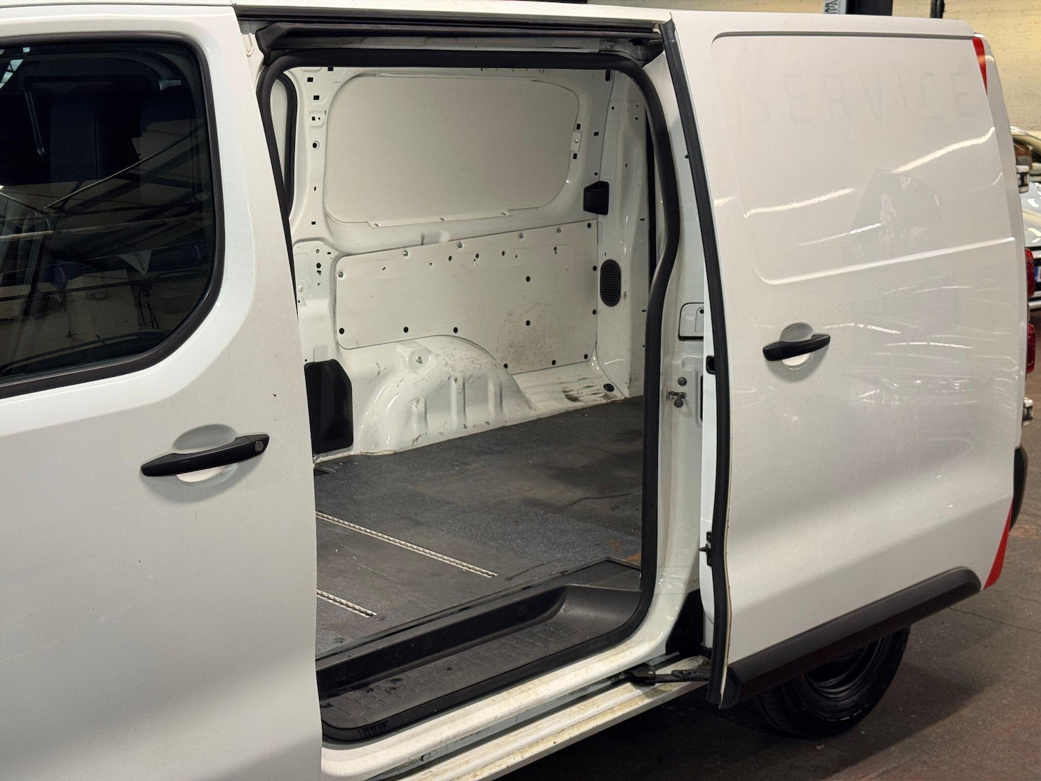 Used Toyota ProAce 2020 for sale - 76072649: Photo 15