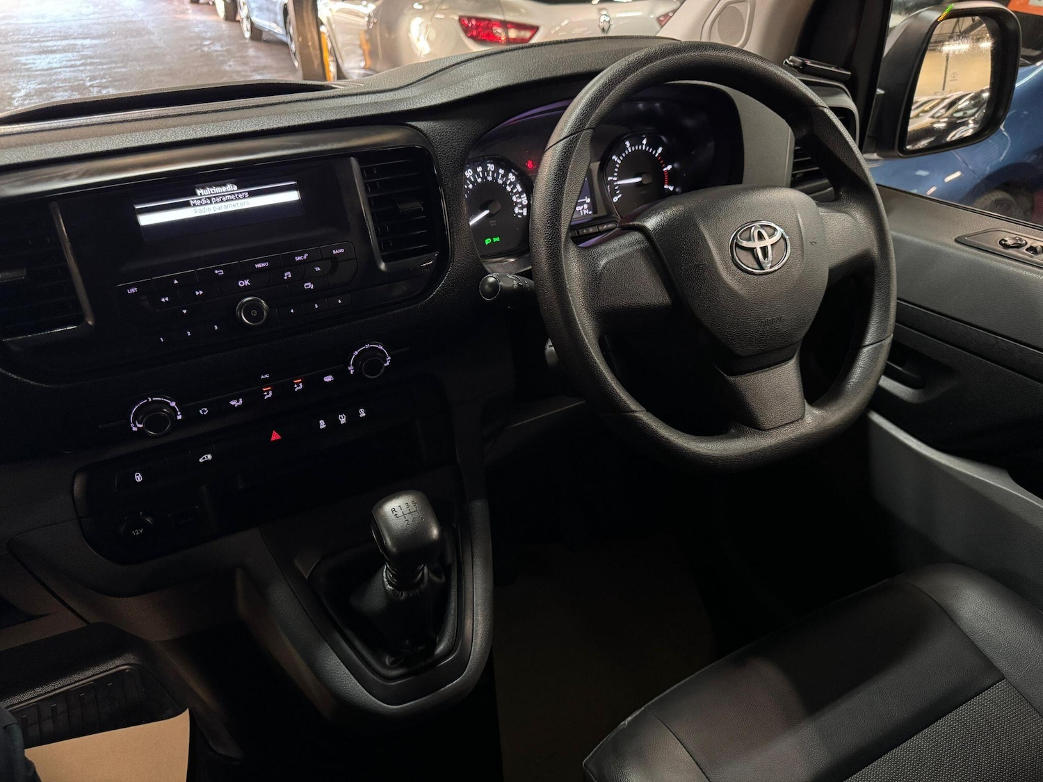 Used Toyota ProAce 2020 for sale - 76072649: Photo 28