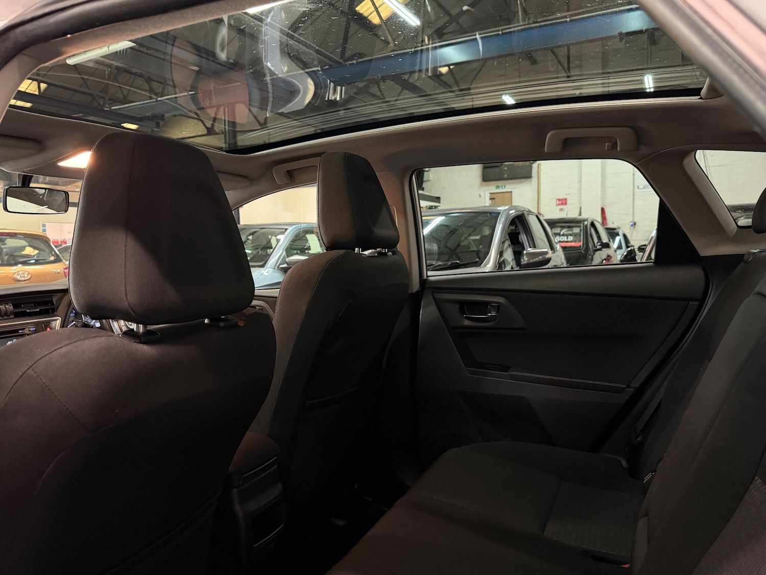 Used Toyota Auris 2014 for sale - 77081358: Photo 26