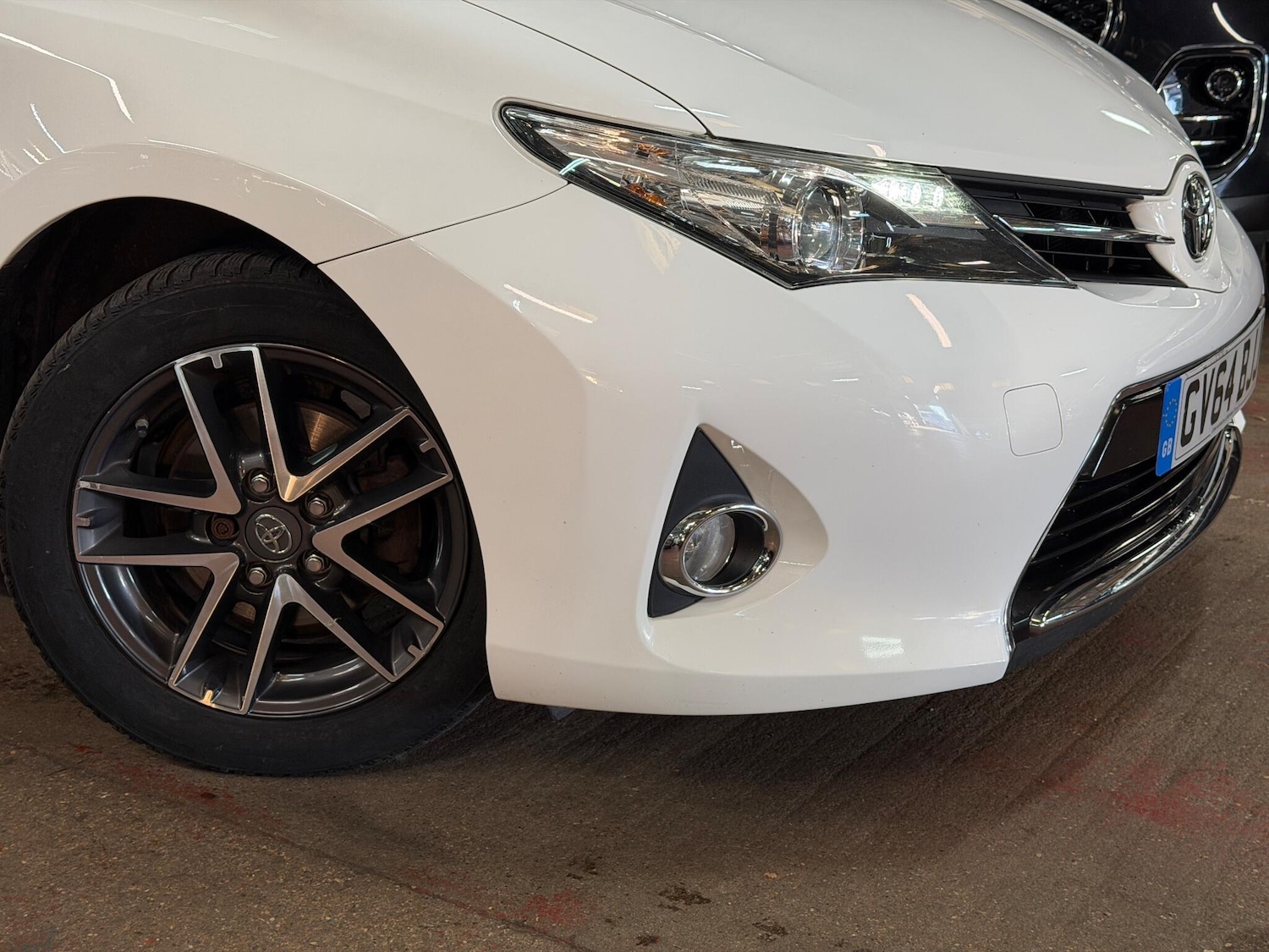 Used Toyota Auris 2014 for sale - 77081358: Photo 8