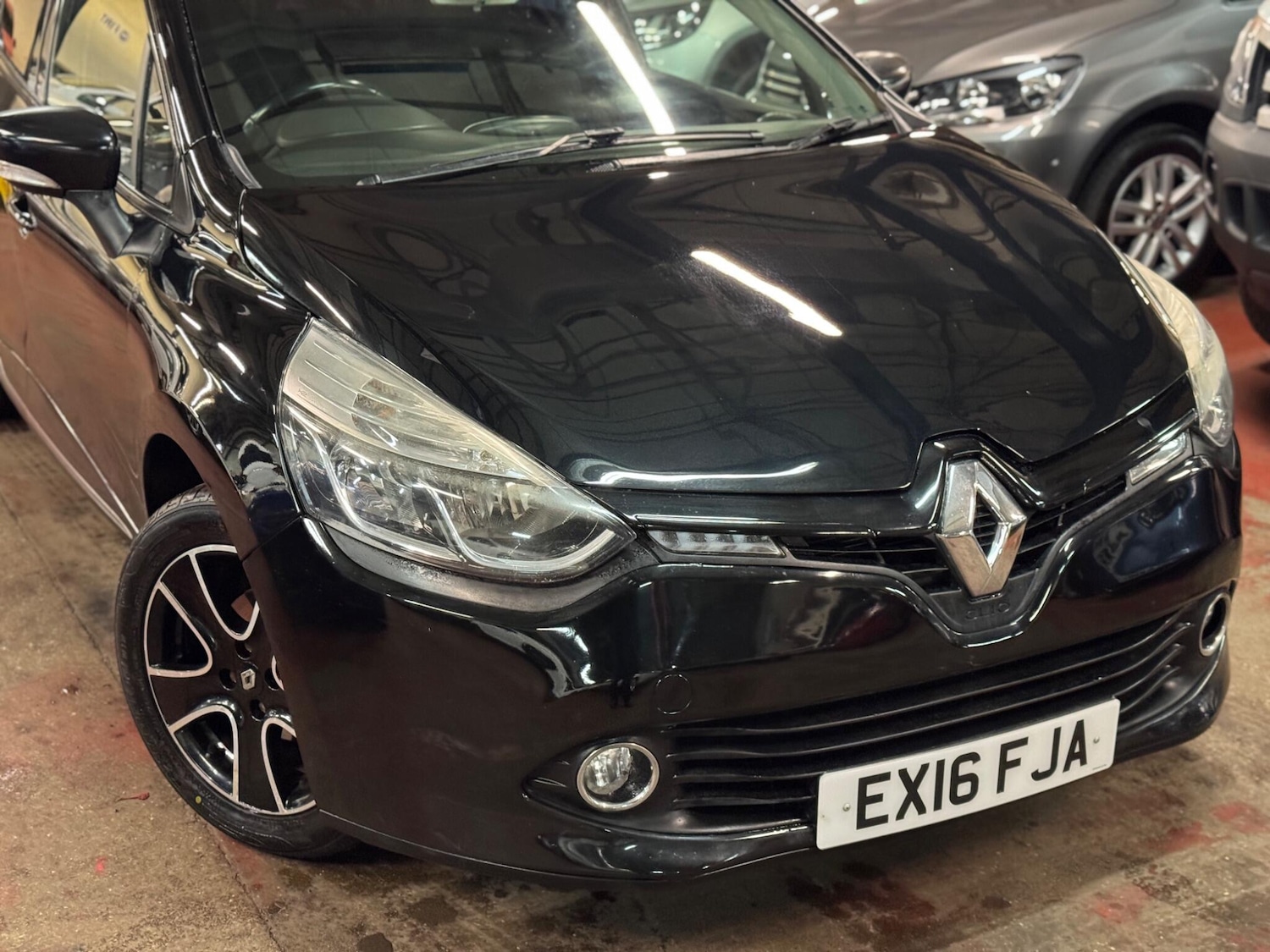 Used Renault Clio 2016 for sale - 77144016: Photo 10