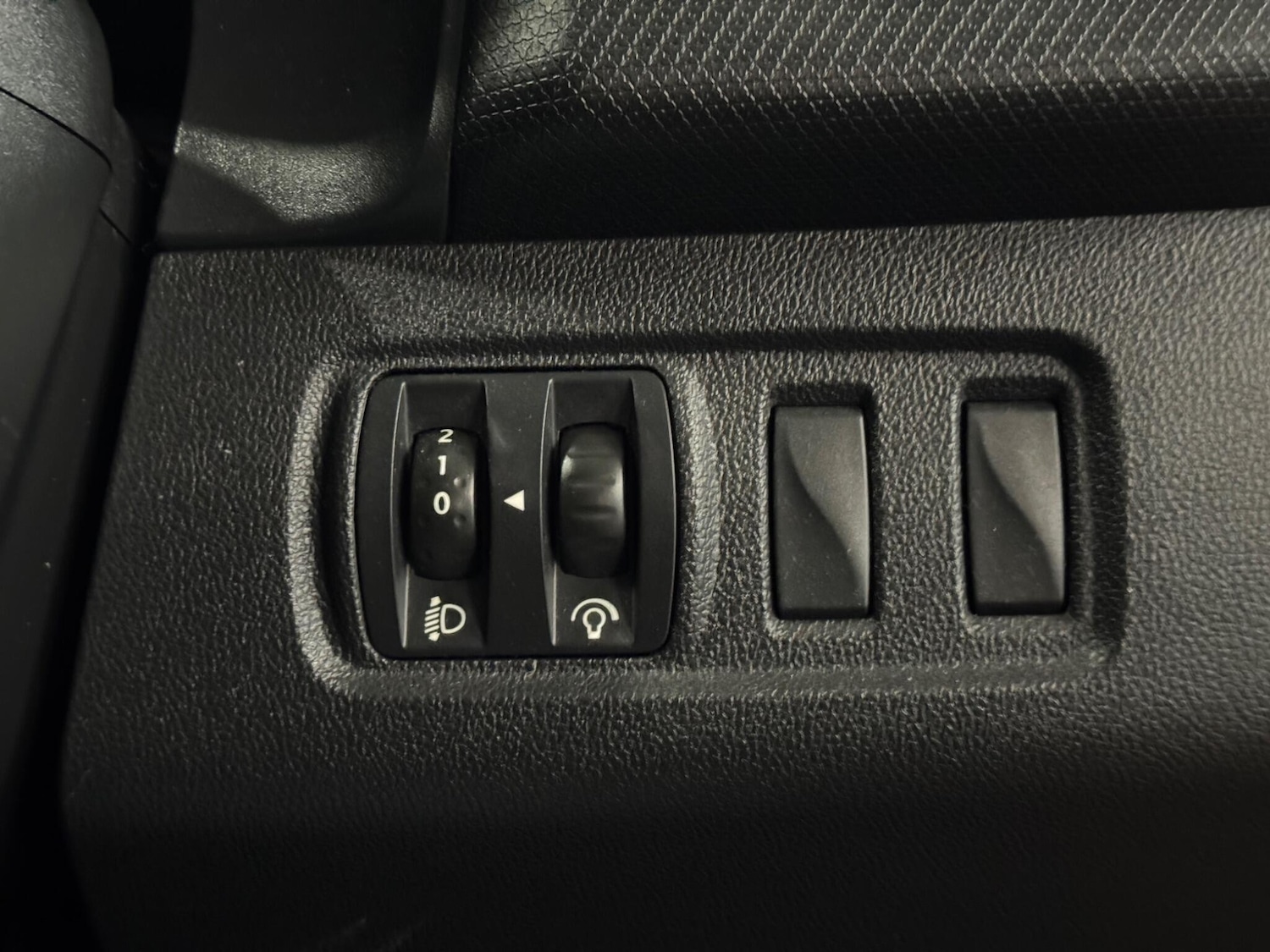 Used Renault Clio 2016 for sale - 77144016: Photo 39