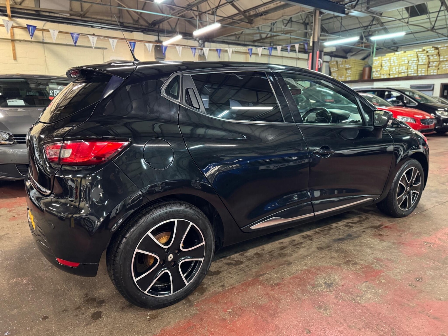 Used Renault Clio 2016 for sale - 77144016: Photo 4