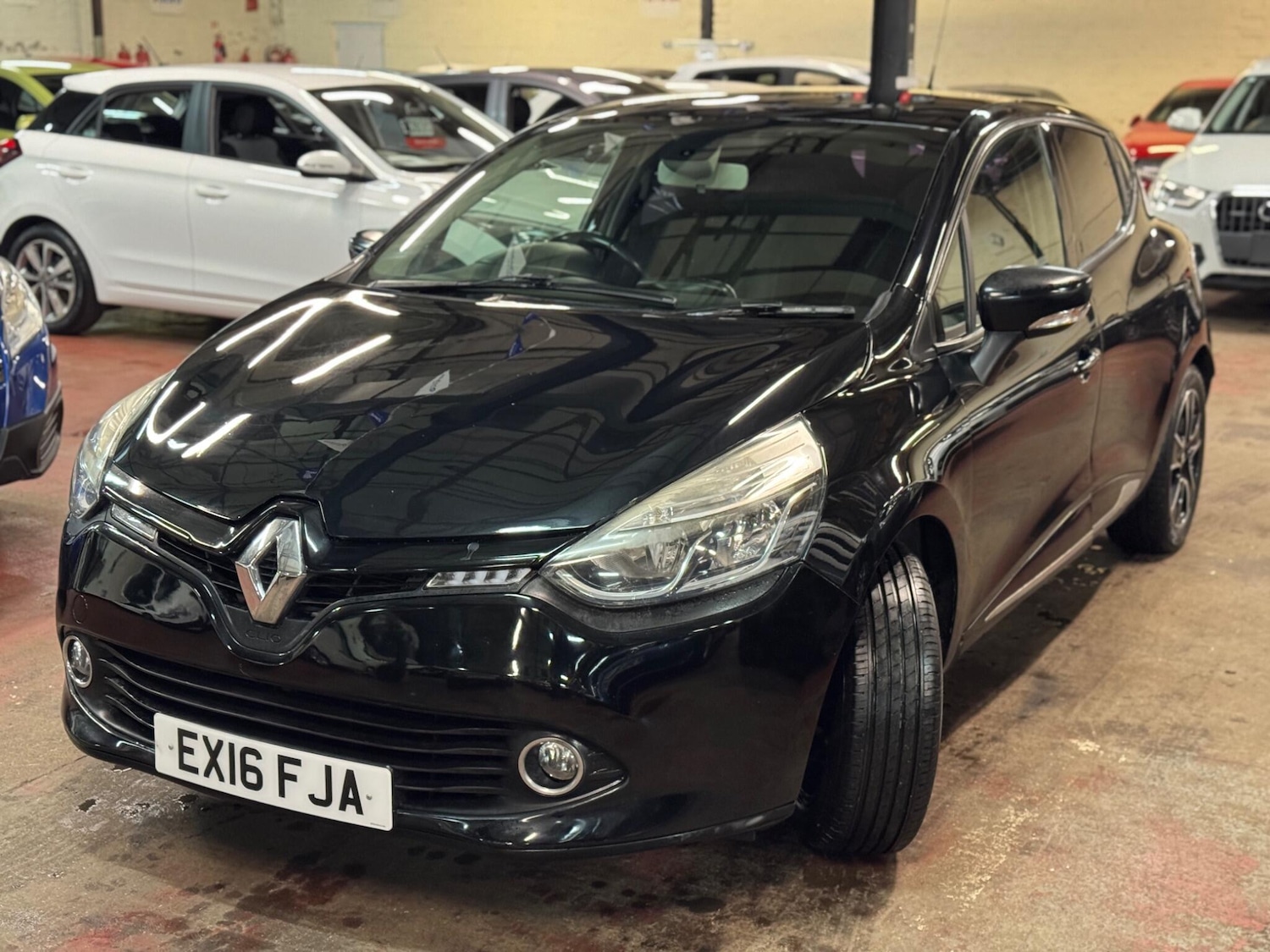 Used Renault Clio 2016 for sale - 77144016: Photo 7
