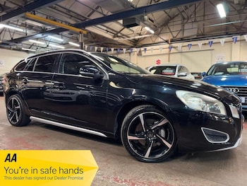 Used Volvo V60 2013 for sale - 78528230: Photo