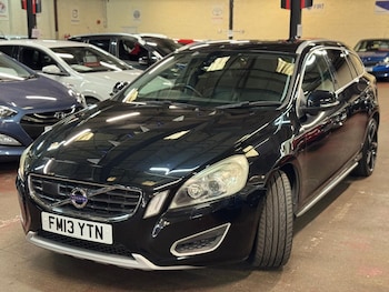 Used Volvo V60 2013 for sale - 78528230: Photo