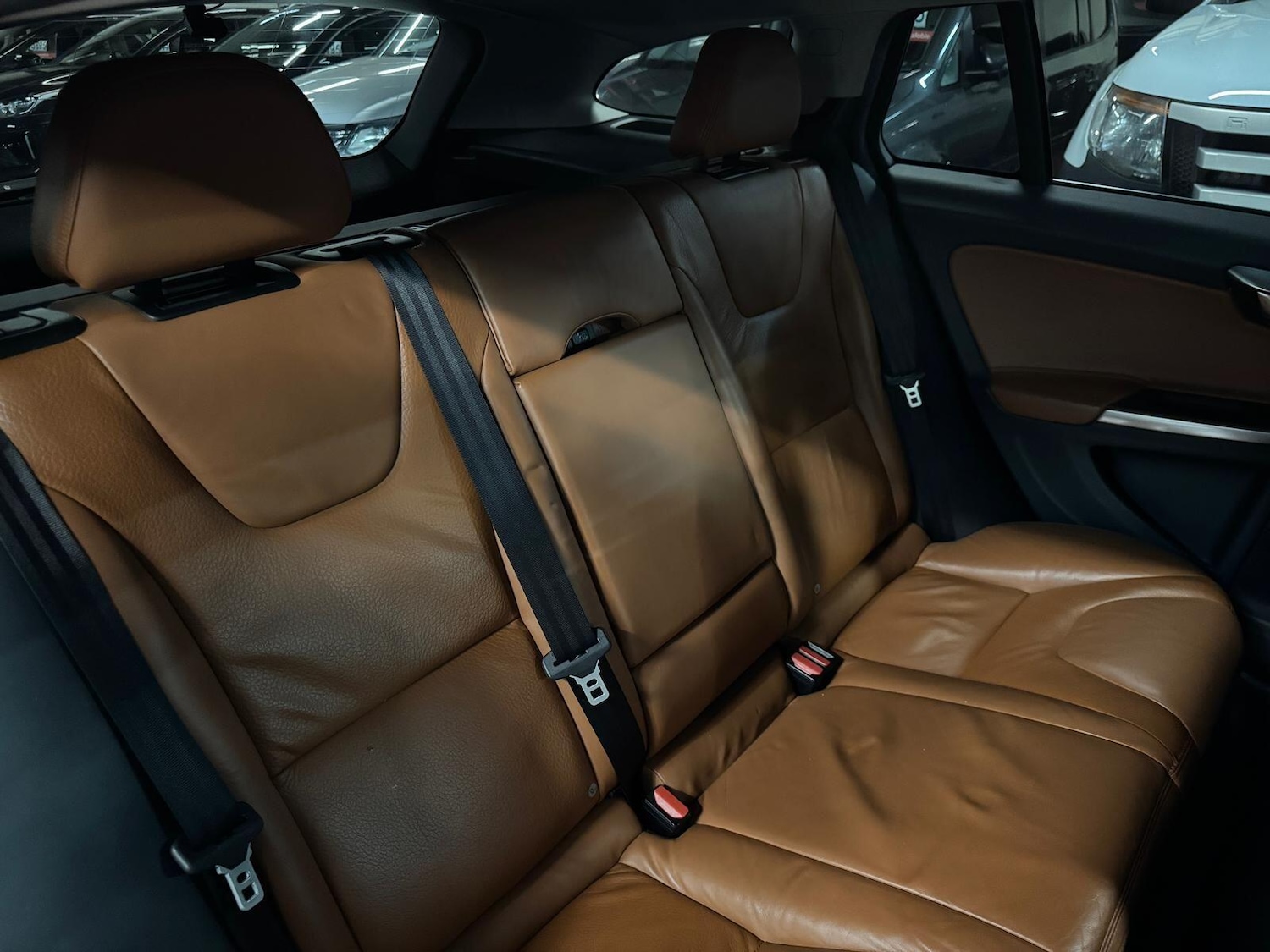 Used Volvo V60 for sale - 77175701: Photo 25