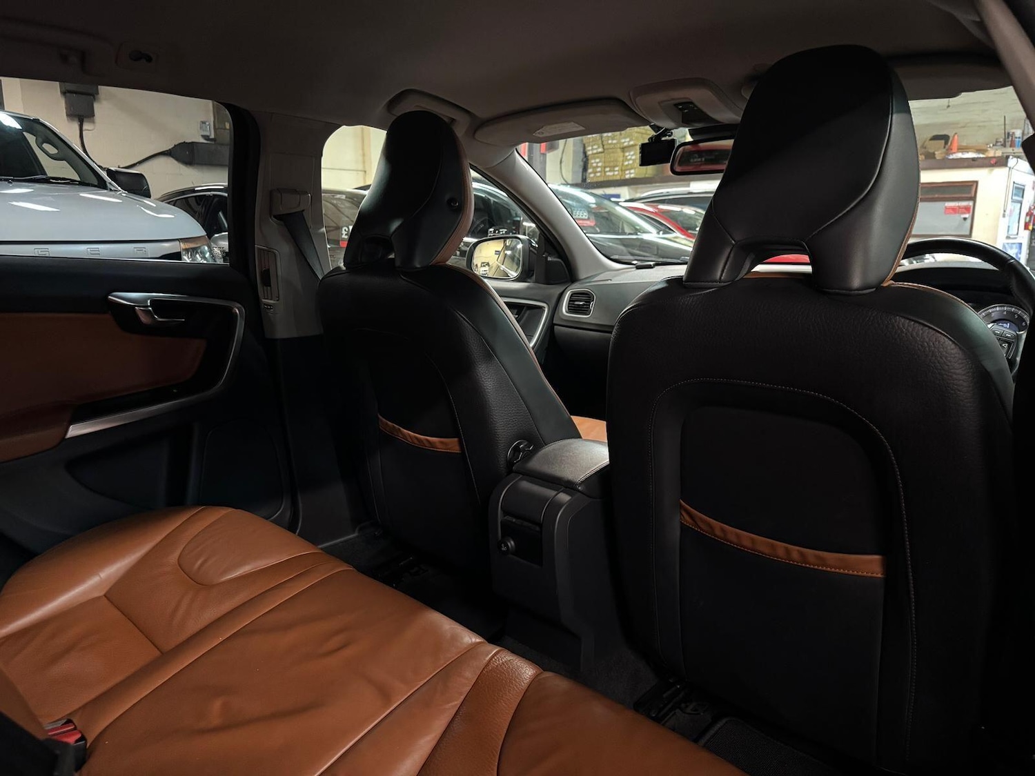 Used Volvo V60 for sale - 77175701: Photo 26