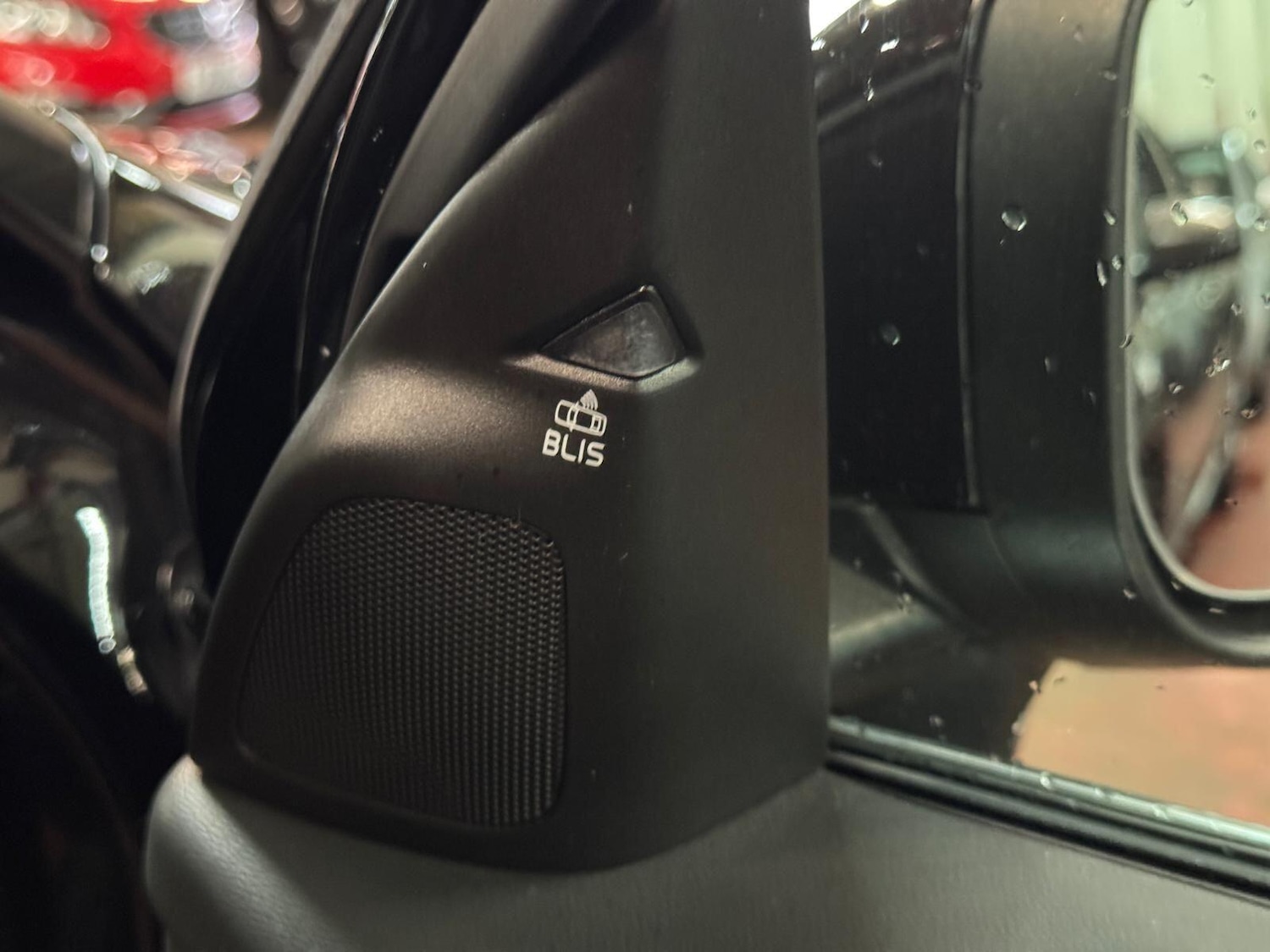 Used Volvo V60 for sale - 77175701: Photo 40