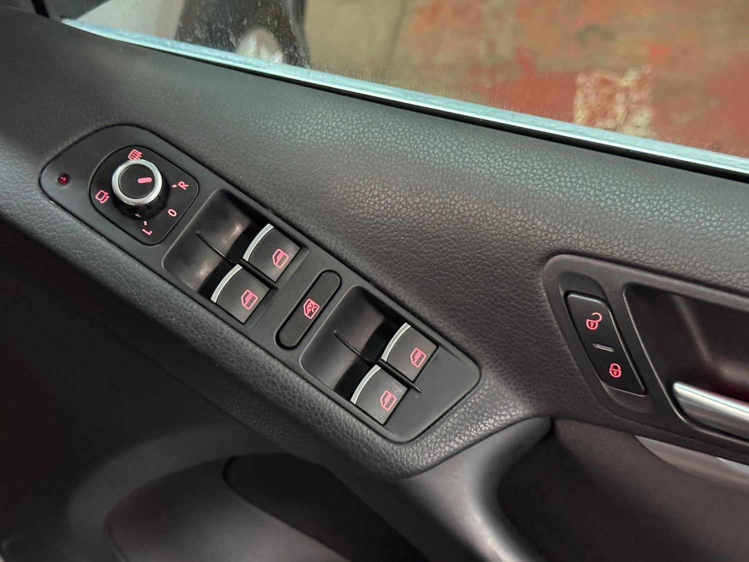 Used Volkswagen Tiguan 2025 for sale - 77671933: Photo 40