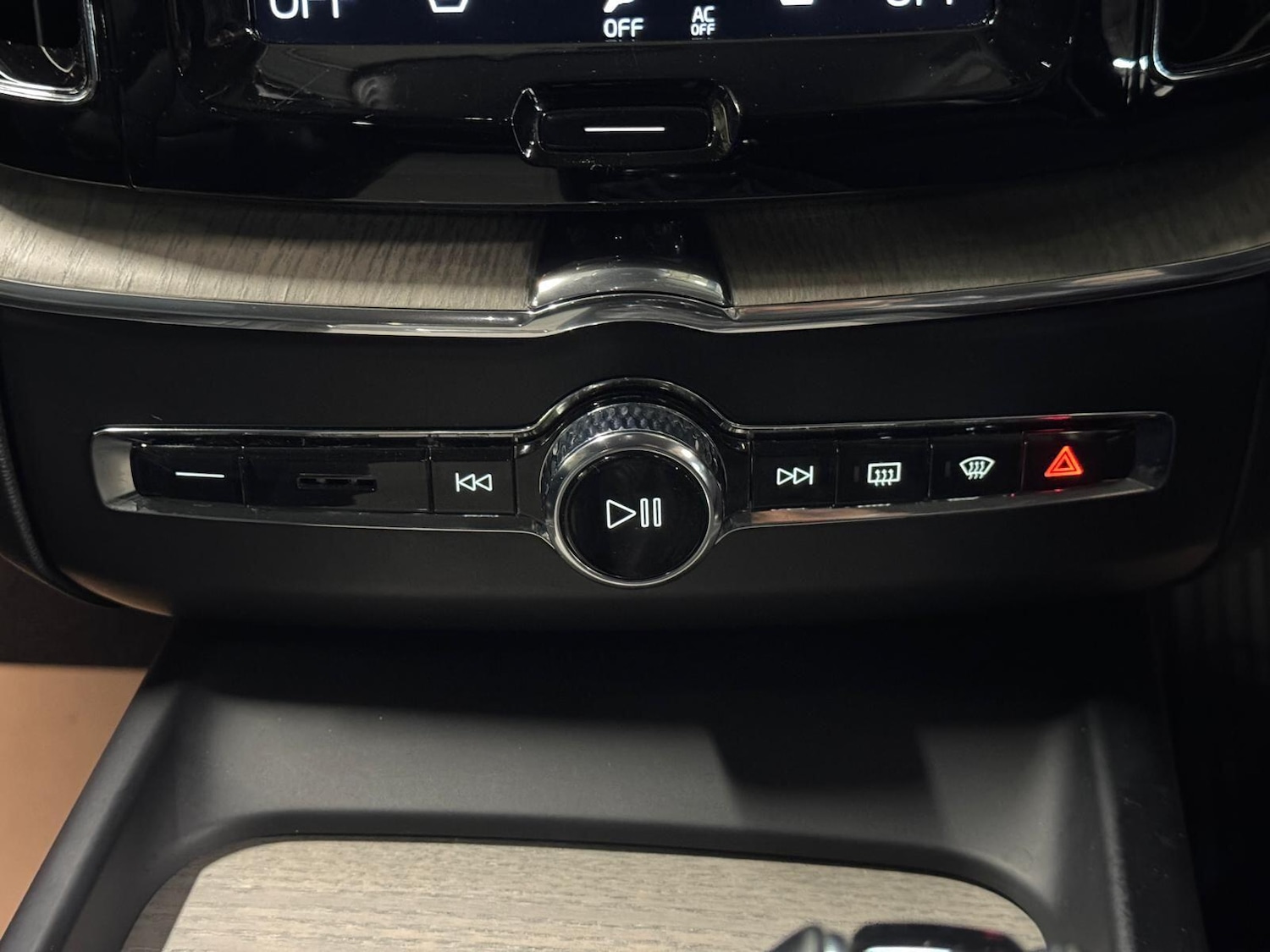 Used Volvo XC60 for sale - 78101155: Photo 49