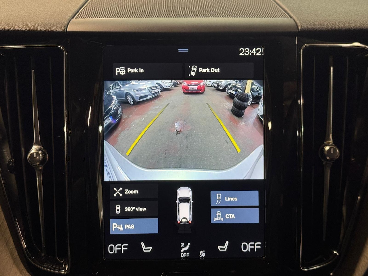 Used Volvo XC60 for sale - 78101155: Photo 57