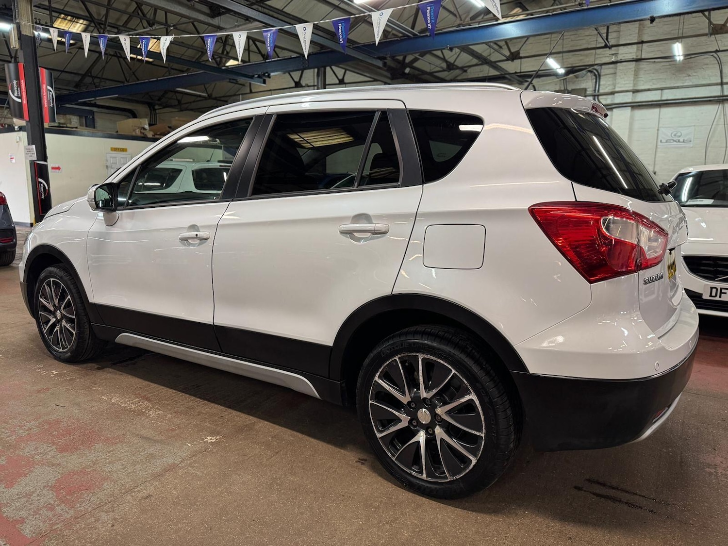 Used Suzuki SX4 S-Cross 2014 for sale - 77784074: Photo 5