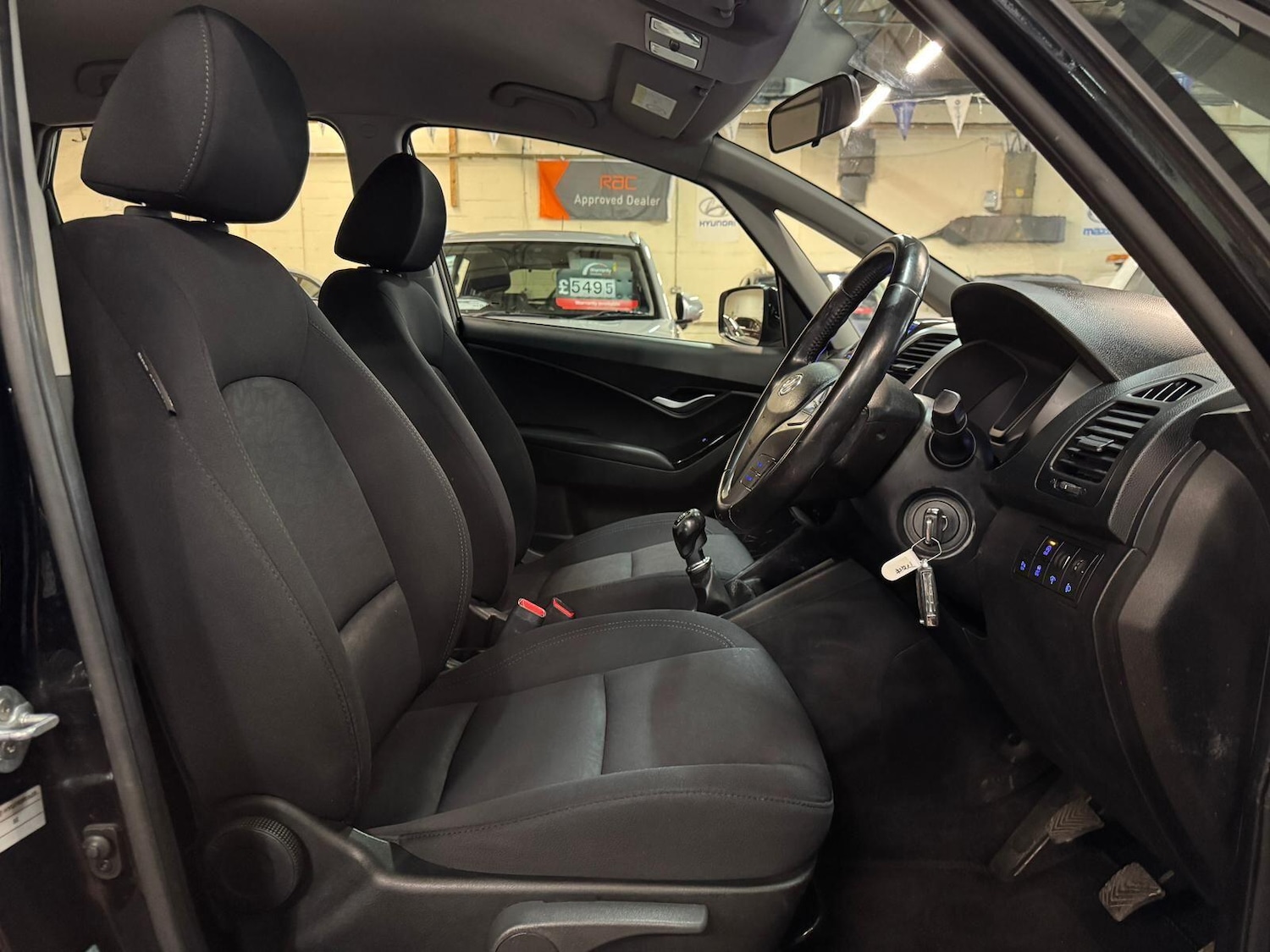 Used Hyundai Ix20 2016 for sale - 76336848: Photo 18