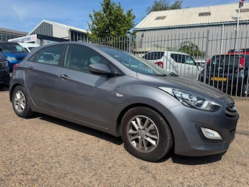 Used Hyundai i30 2014 for sale - 79532643: Photo