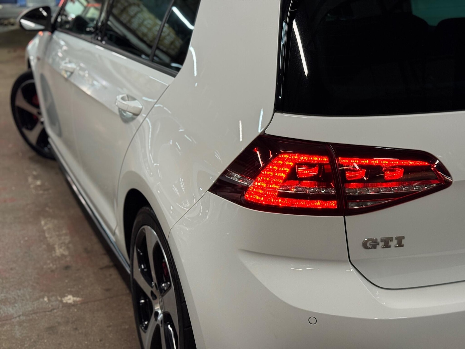 Used Volkswagen Golf for sale - 76456610: Photo 15