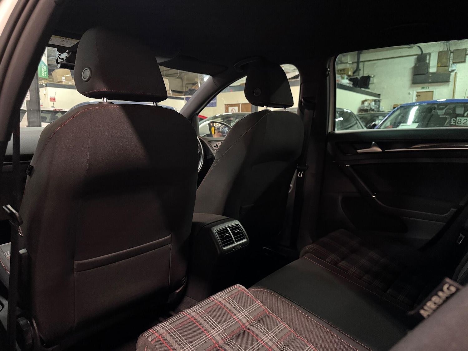 Used Volkswagen Golf for sale - 76456610: Photo 29