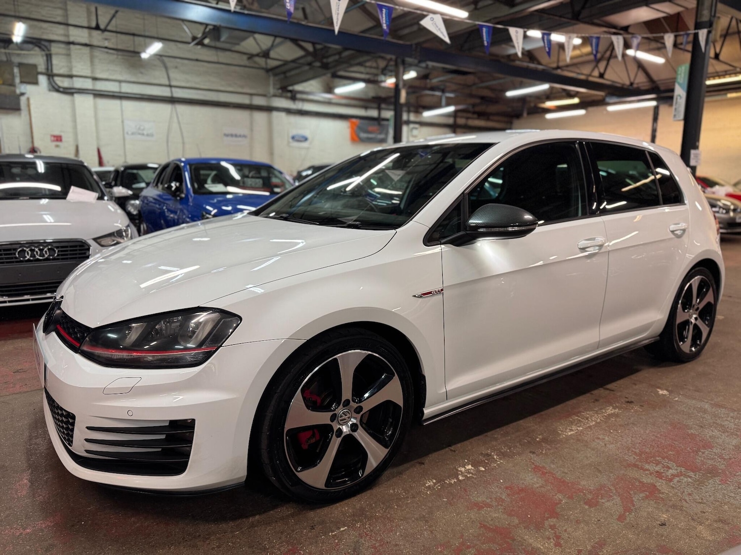 Used Volkswagen Golf for sale - 76456610: Photo 3