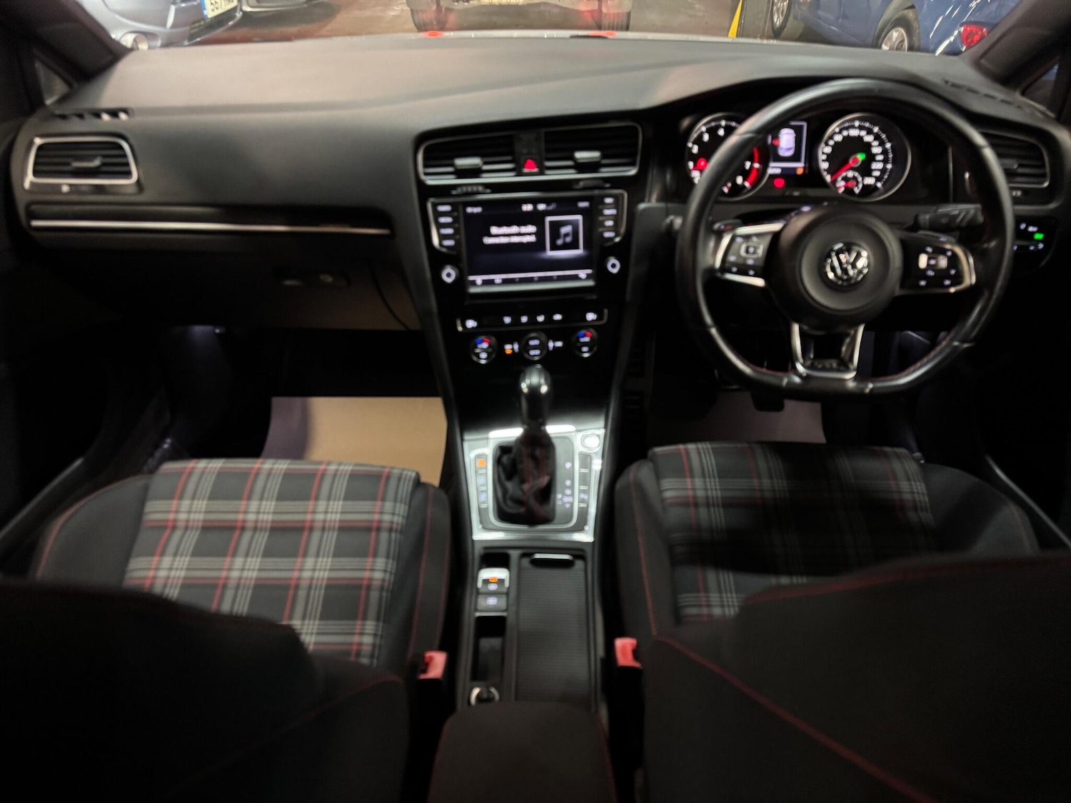 Used Volkswagen Golf for sale - 76456610: Photo 31