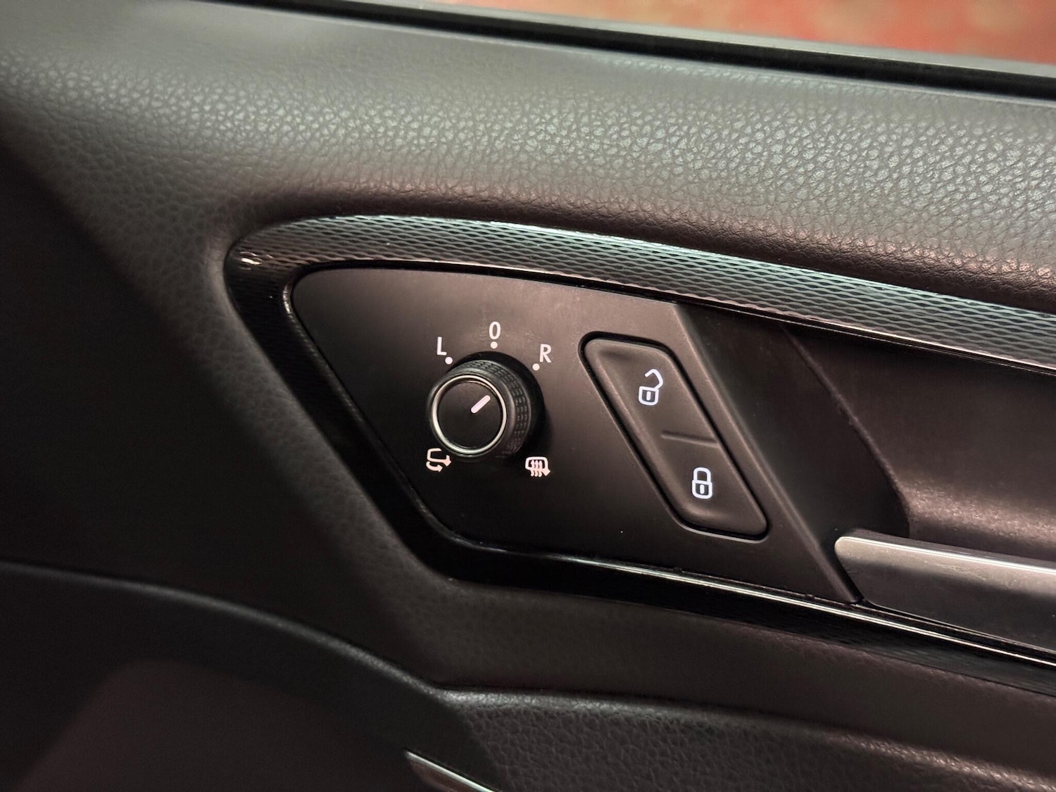 Used Volkswagen Golf for sale - 76456610: Photo 39