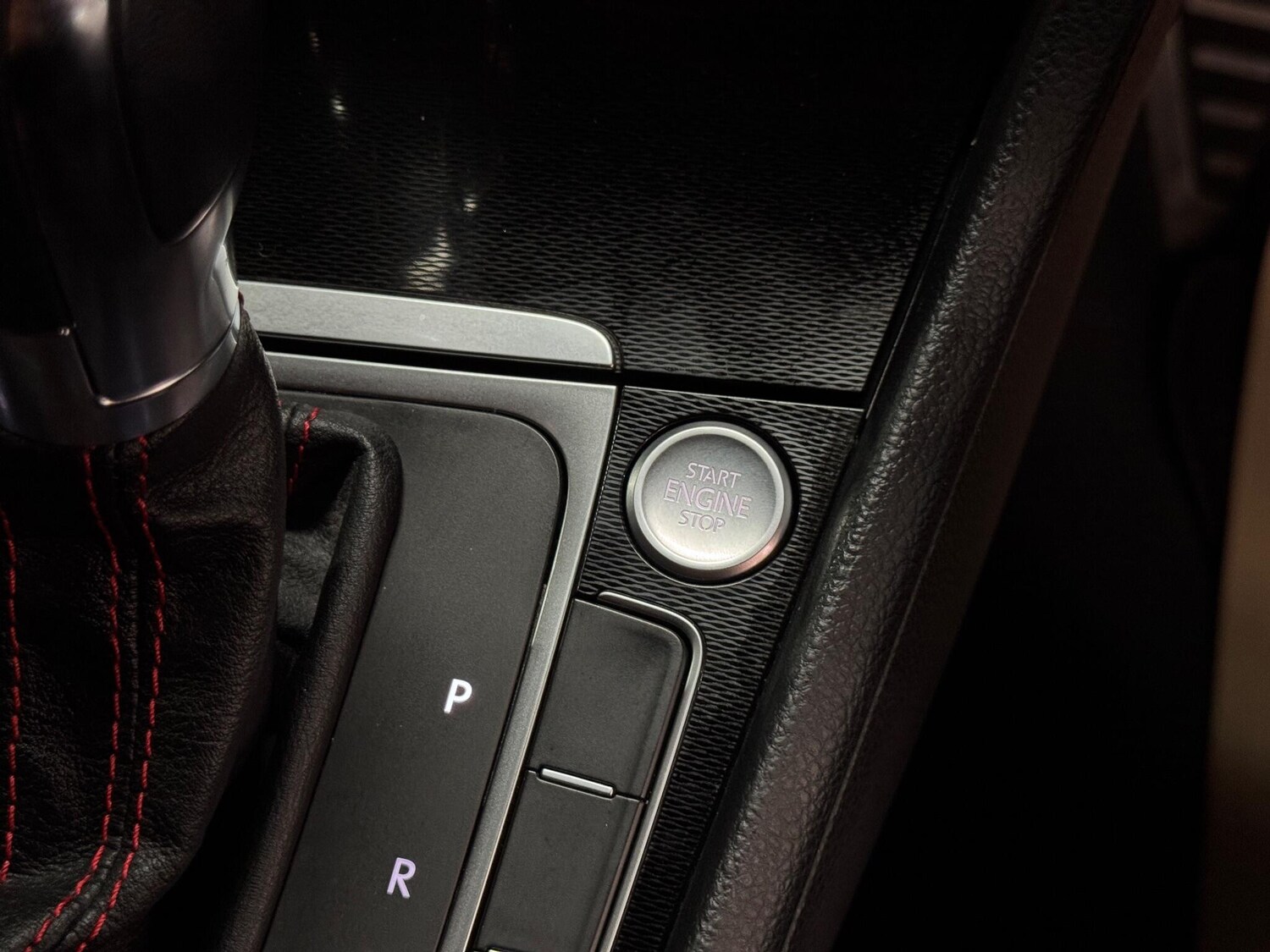 Used Volkswagen Golf for sale - 76456610: Photo 50