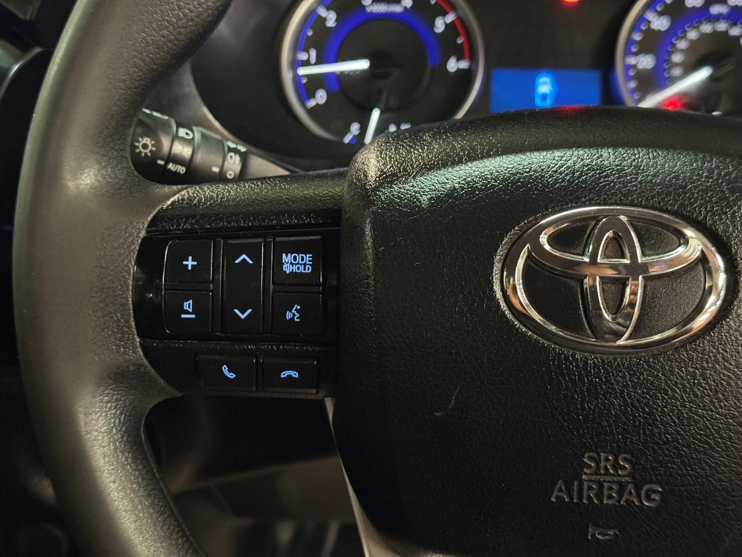 Used Toyota Hilux 2020 for sale - 77695461: Photo 27