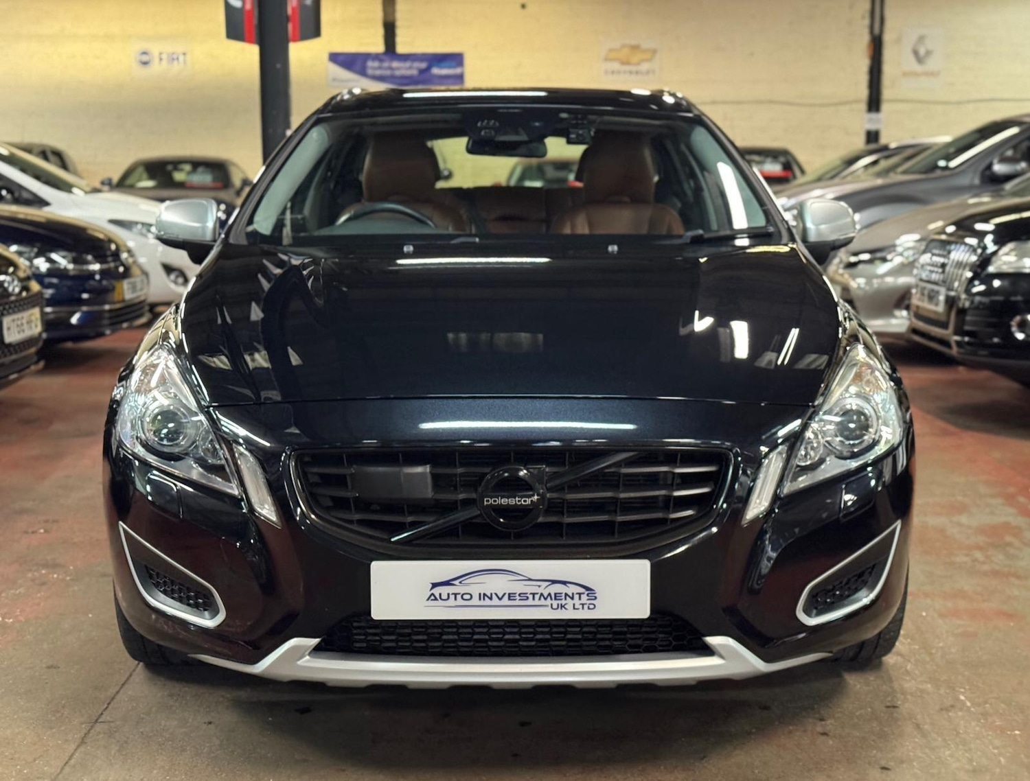 Used Volvo V60 for sale - 77376734: Photo 2