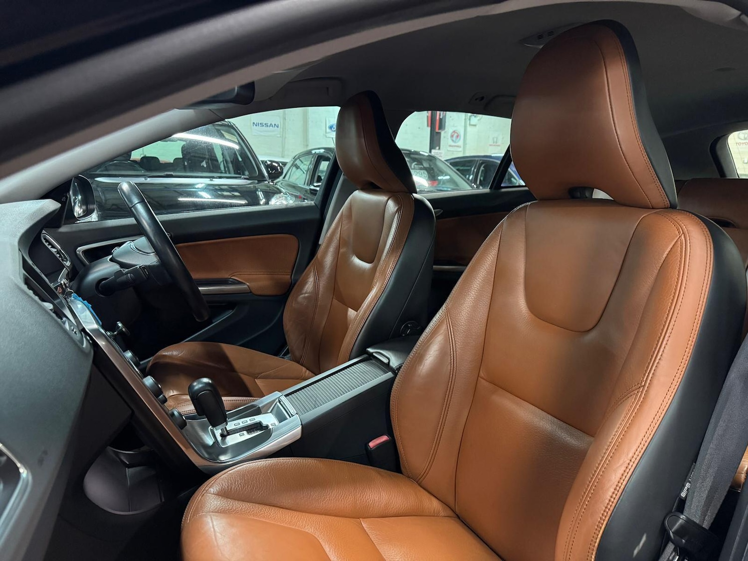 Used Volvo V60 for sale - 77376734: Photo 23