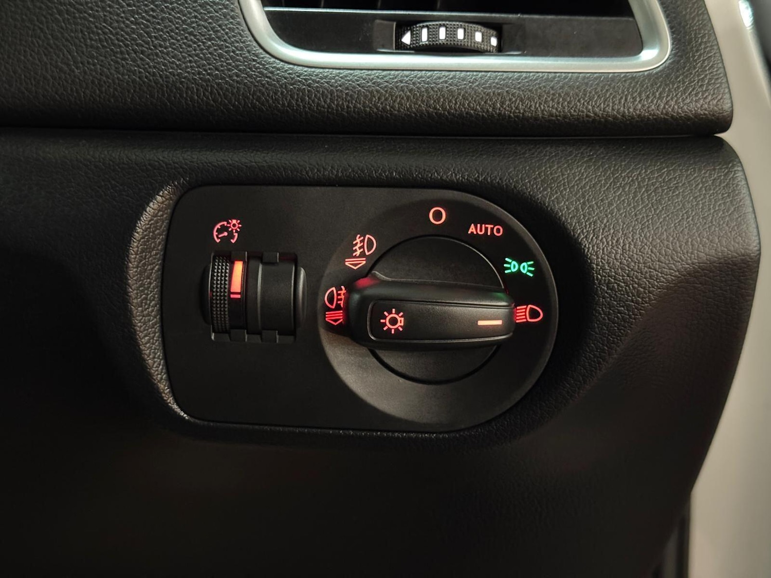 Used Audi Q3 2026 for sale - 77351677: Photo 42