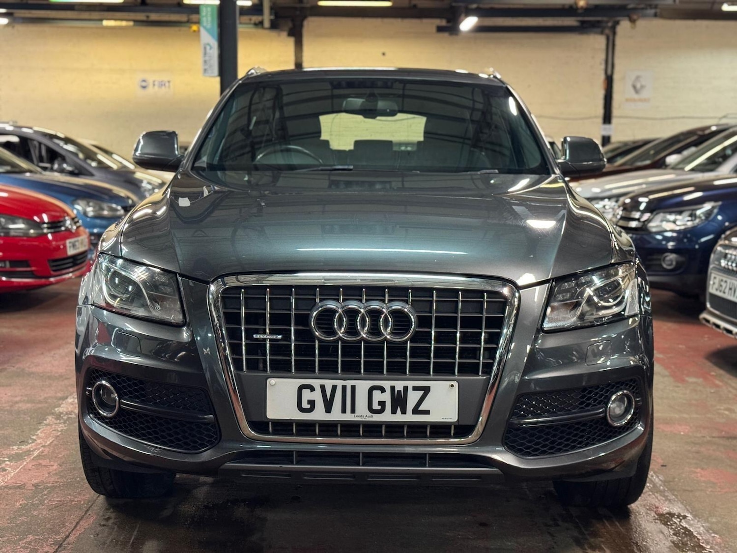 Used Audi Q5 2011 for sale - 76855894: Photo 2