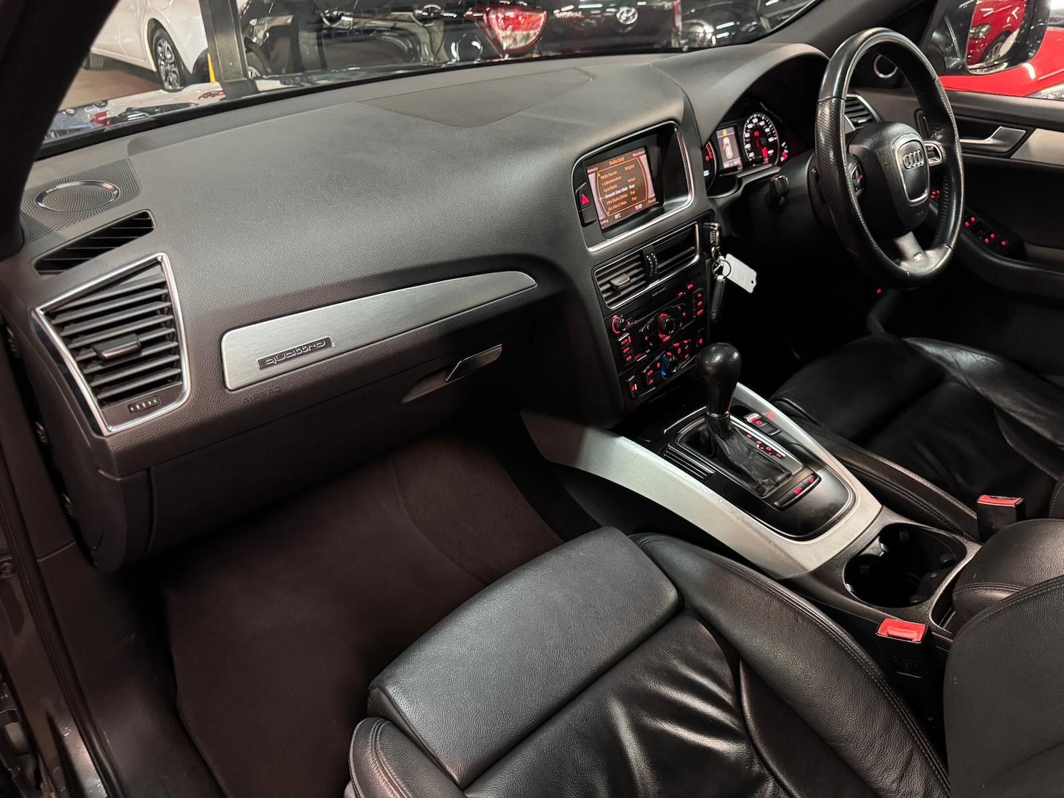 Used Audi Q5 2011 for sale - 76855894: Photo 27