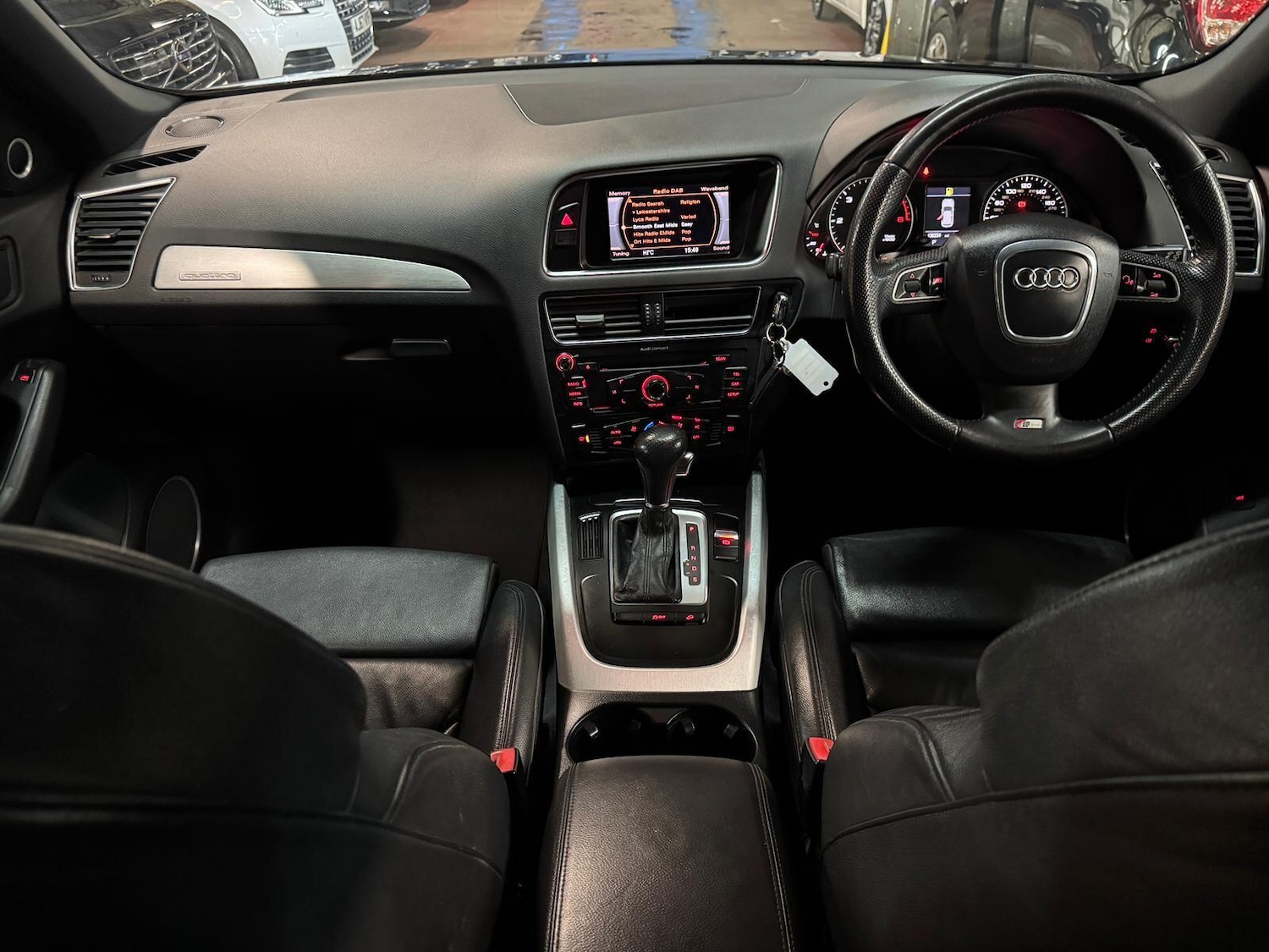 Used Audi Q5 2011 for sale - 76855894: Photo 39