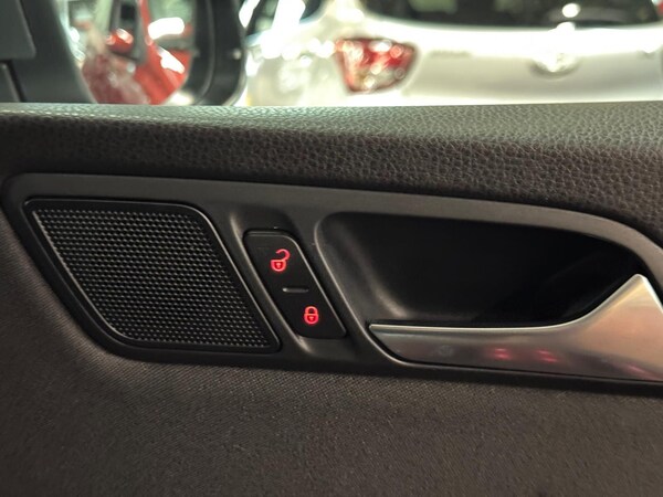 Used Volkswagen Sharan for sale - 76189236: Photo 45