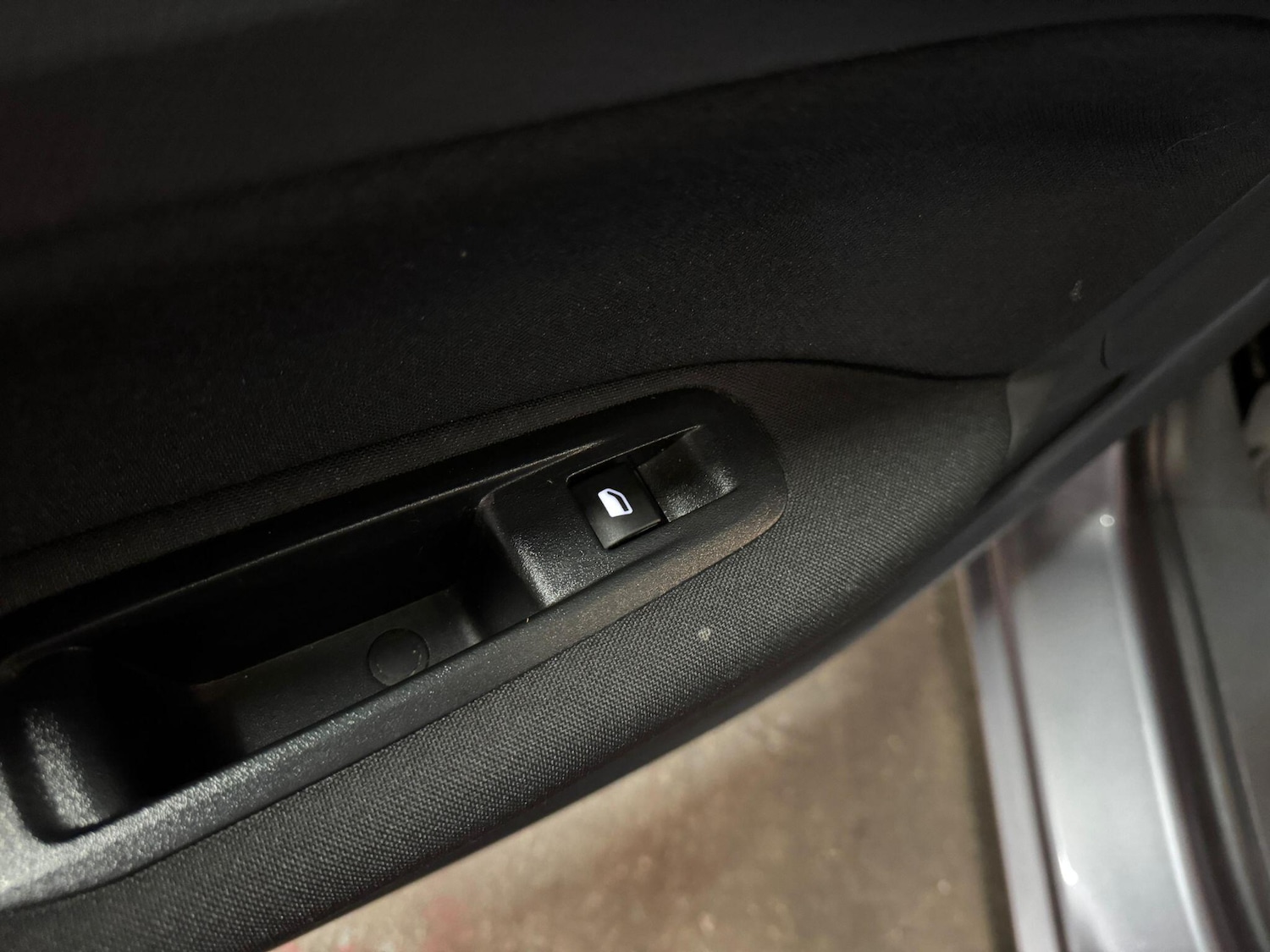 Used Peugeot 308 SW 2017 for sale - 76043376: Photo 26