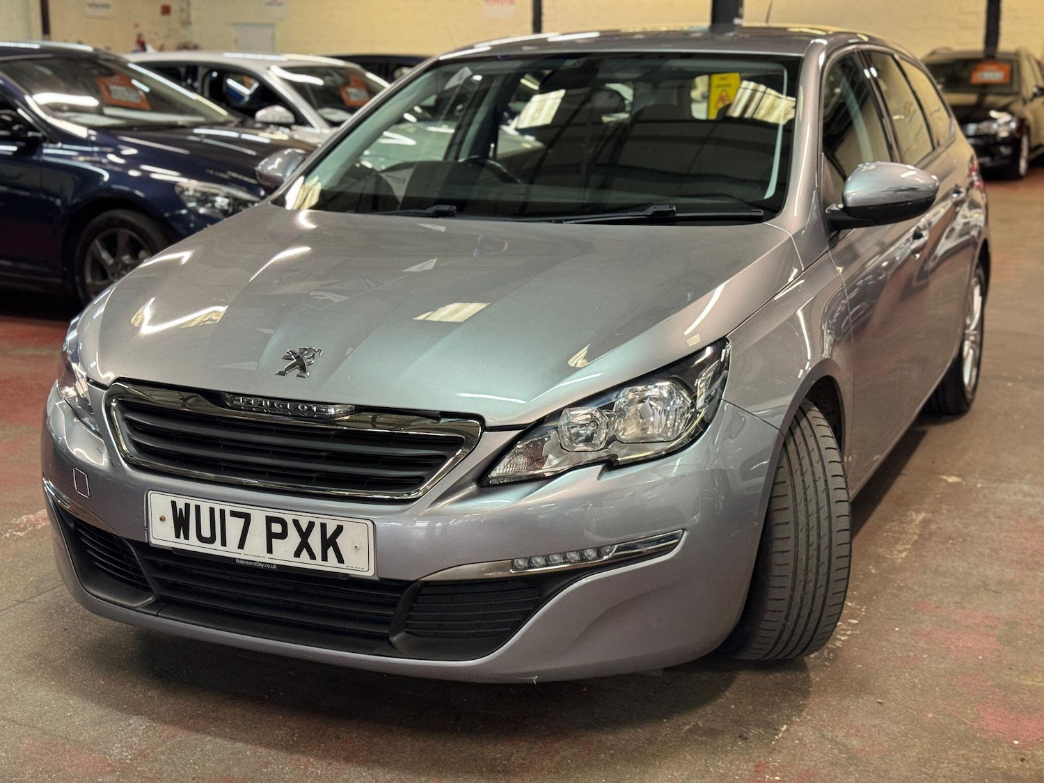 Used Peugeot 308 SW 2017 for sale - 76043376: Photo 3