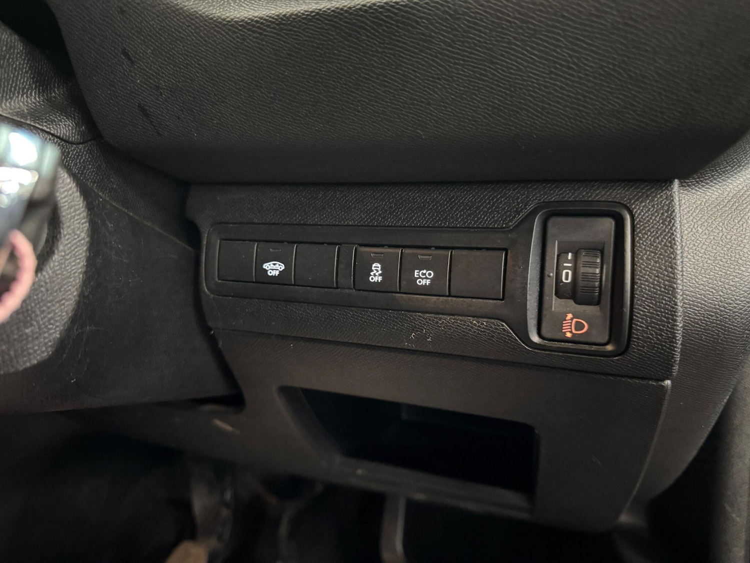 Used Peugeot 308 SW 2017 for sale - 76043376: Photo 31