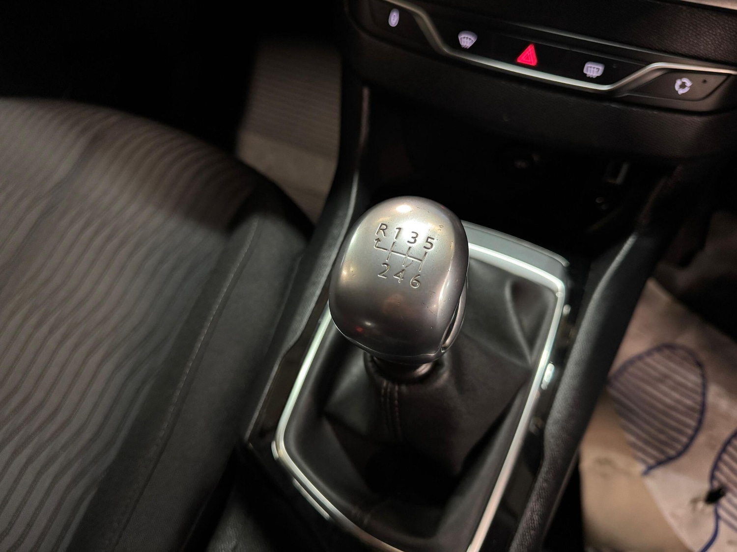 Used Peugeot 308 SW 2017 for sale - 76043376: Photo 39