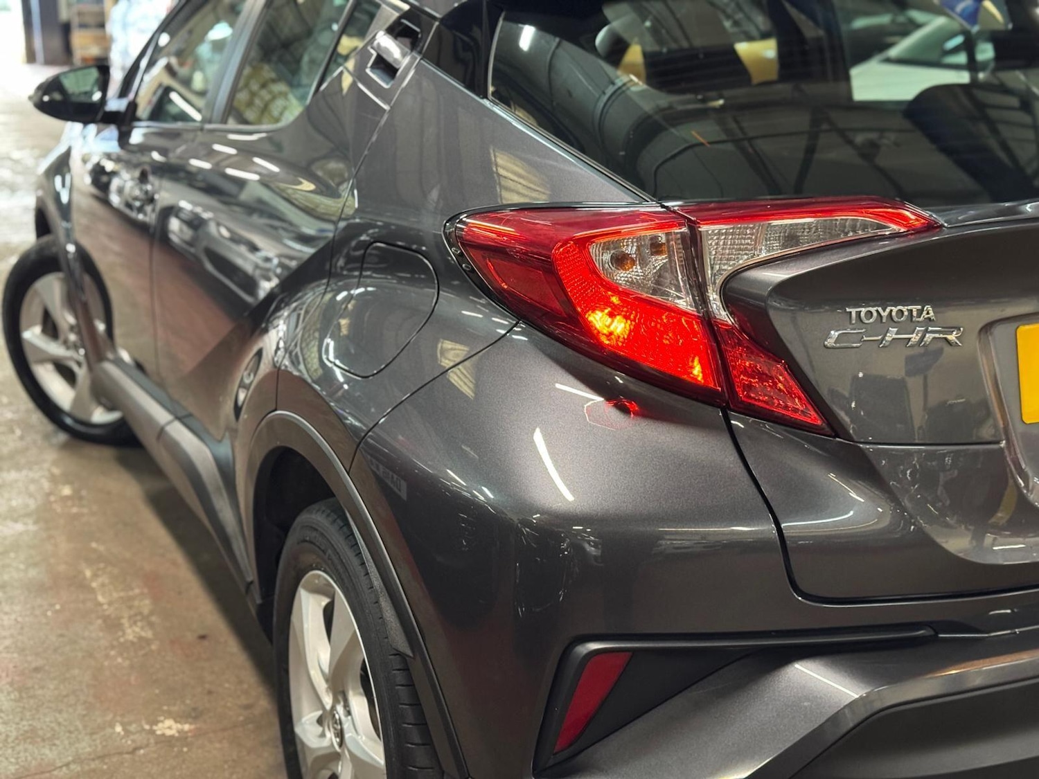Used Toyota C-HR 2017 for sale - 77050091: Photo 14
