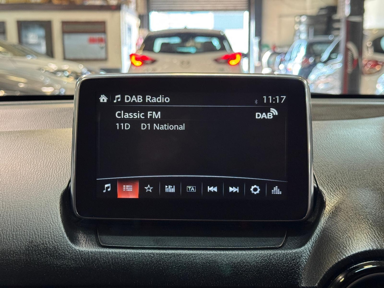 Used Mazda Mazda2 2015 for sale - 78085831: Photo 38