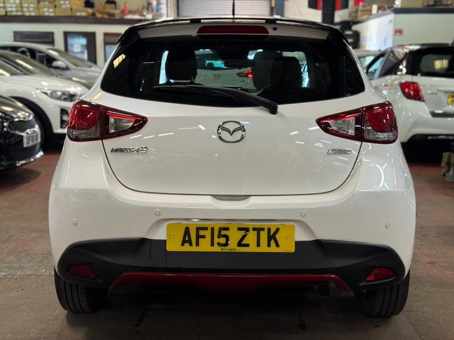 Used Mazda Mazda2 2015 for sale - 78085831: Photo 5