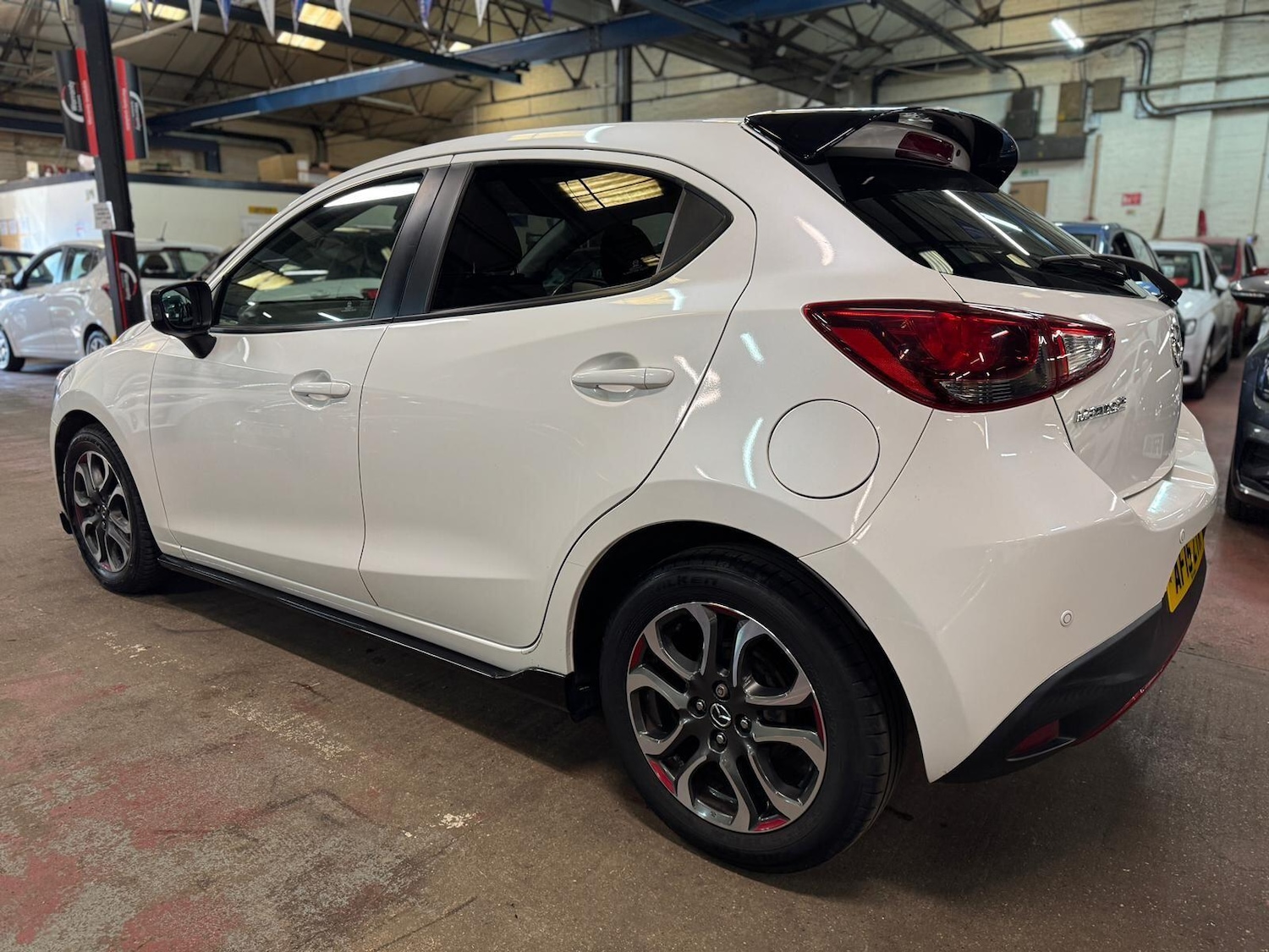 Used Mazda Mazda2 2015 for sale - 78085831: Photo 6