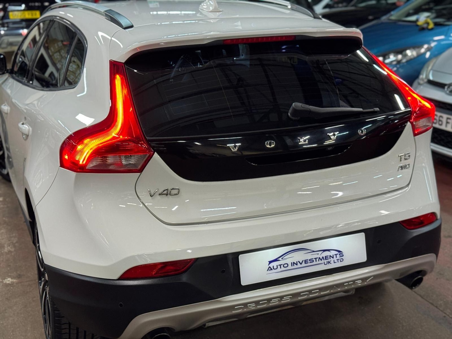 Used Volvo V40 Cross Country for sale - 76899423: Photo 12