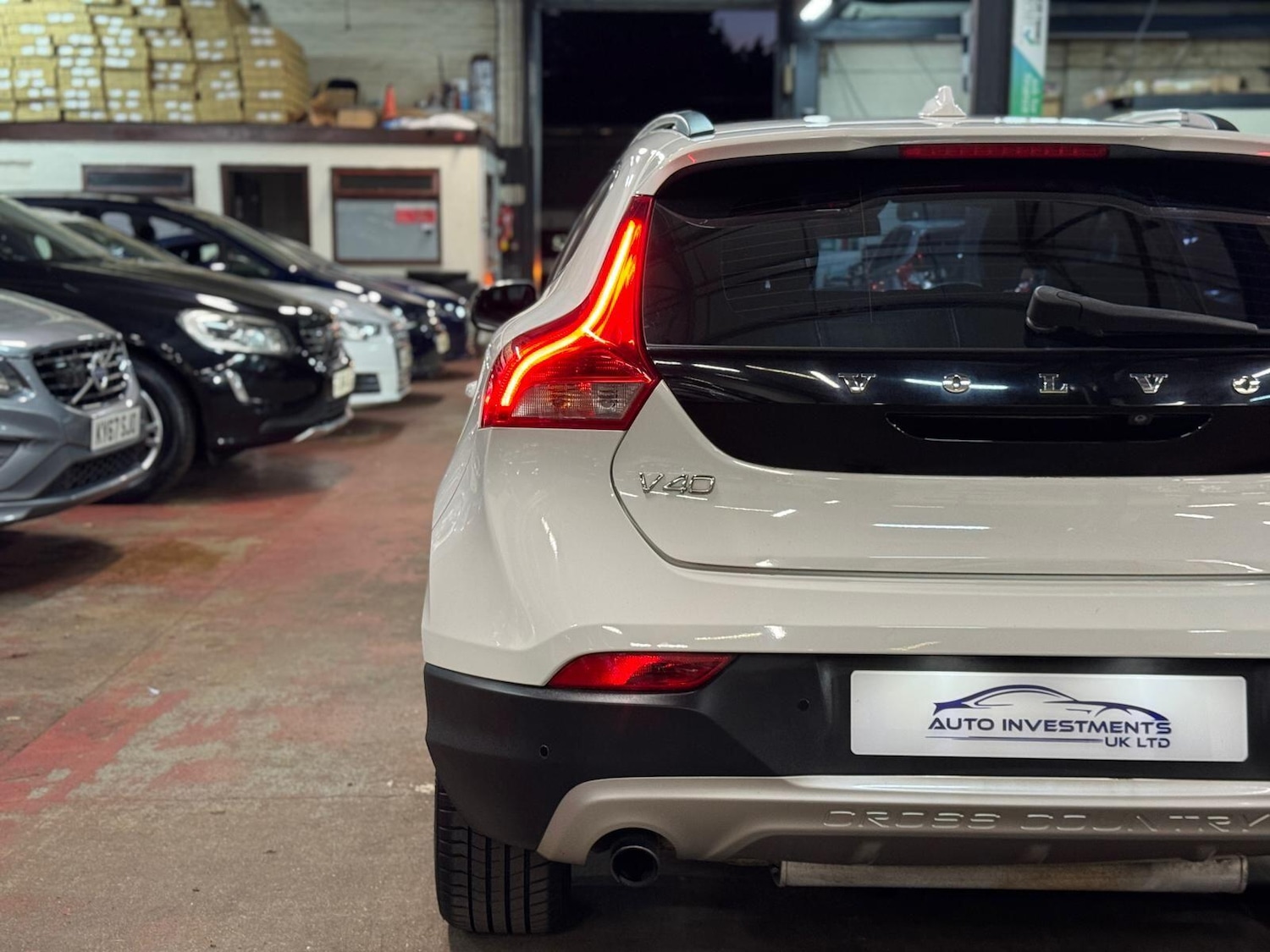 Used Volvo V40 Cross Country for sale - 76899423: Photo 13