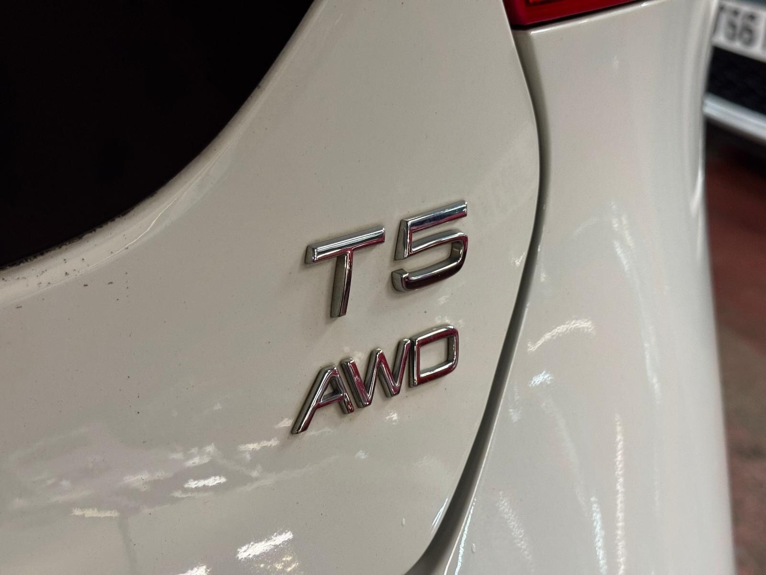 Used Volvo V40 Cross Country for sale - 76899423: Photo 15