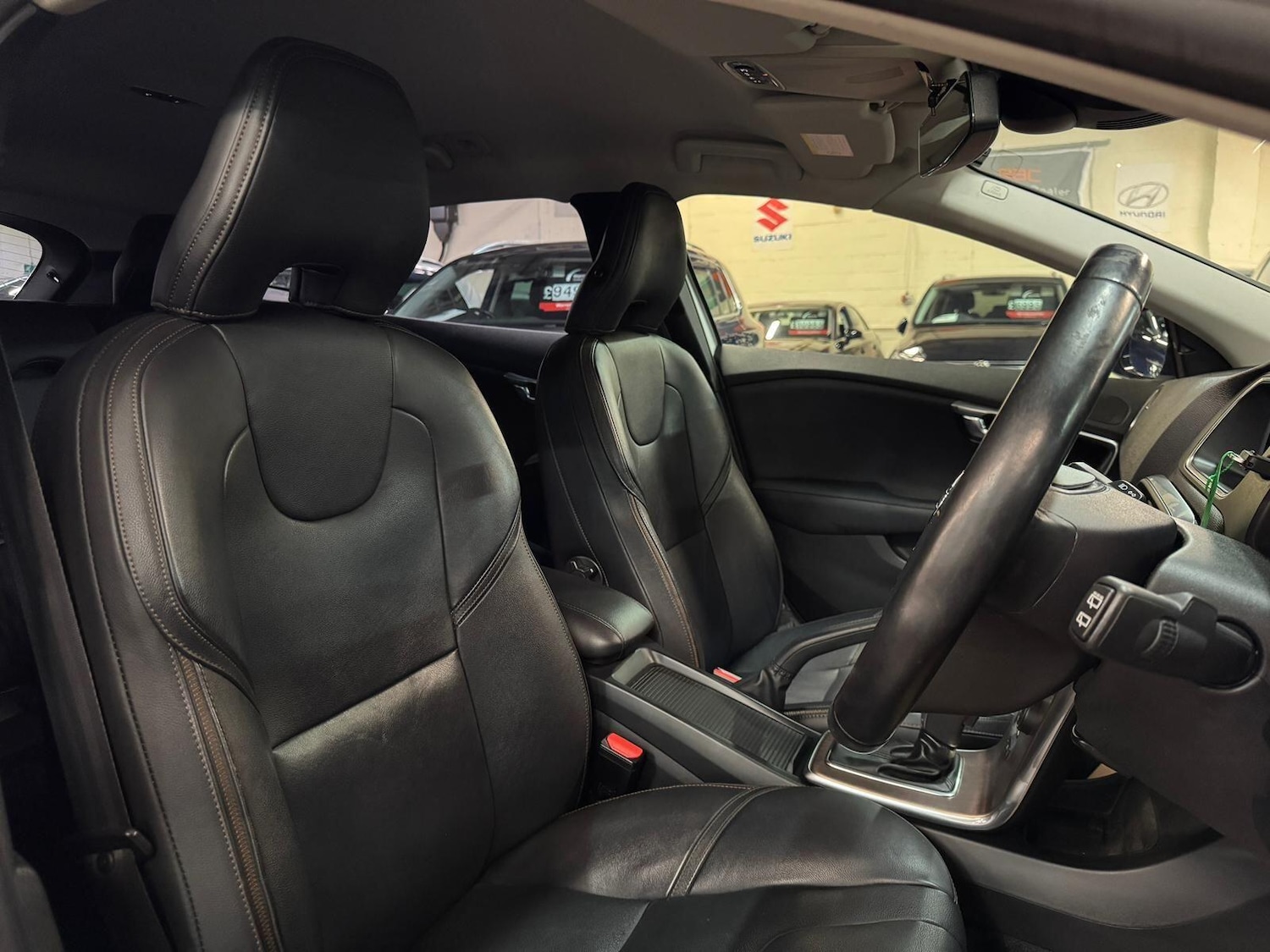 Used Volvo V40 Cross Country for sale - 76899423: Photo 20