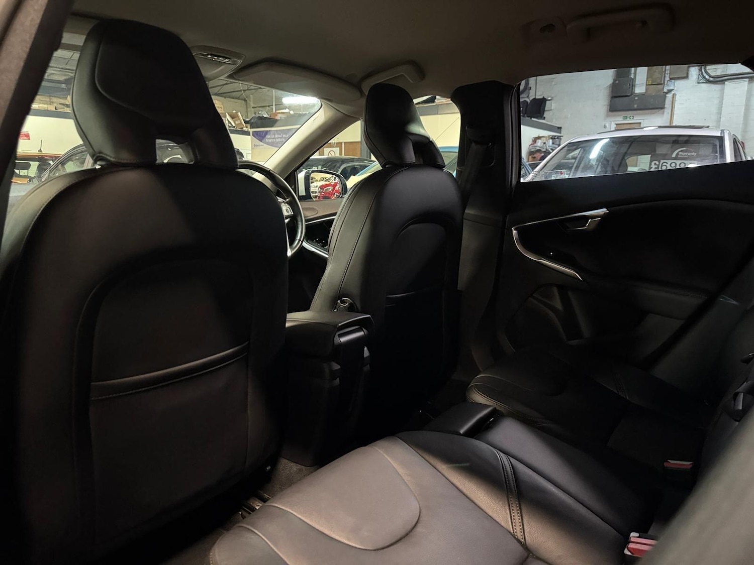 Used Volvo V40 Cross Country for sale - 76899423: Photo 29