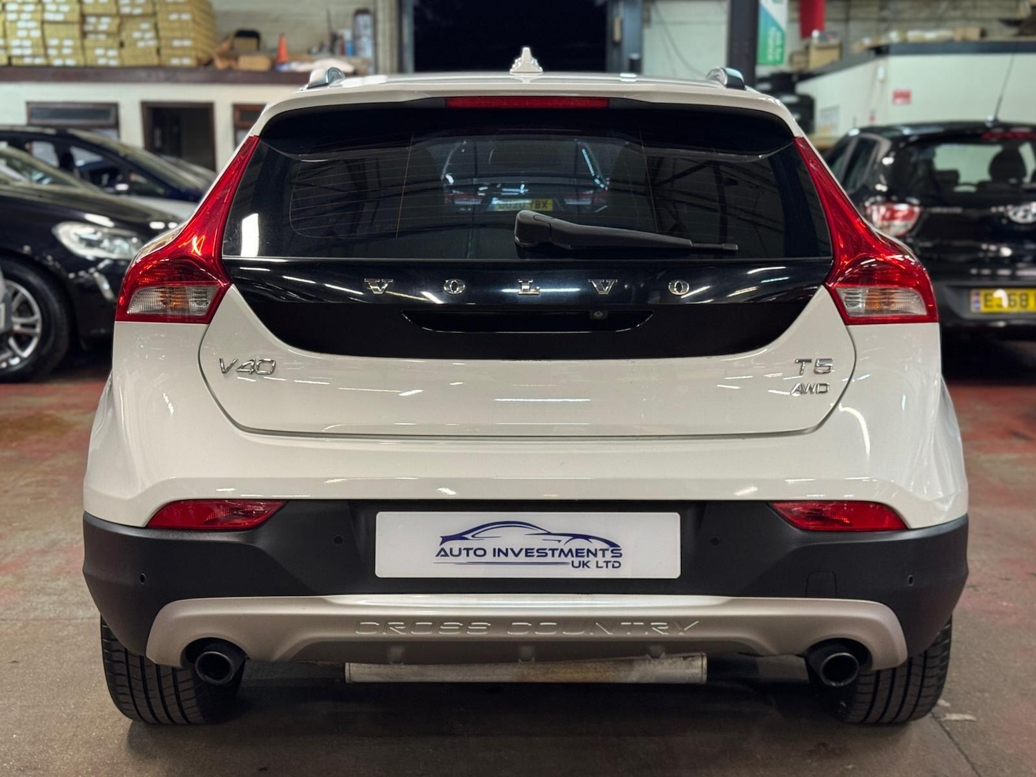 Used Volvo V40 Cross Country for sale - 76899423: Photo 4