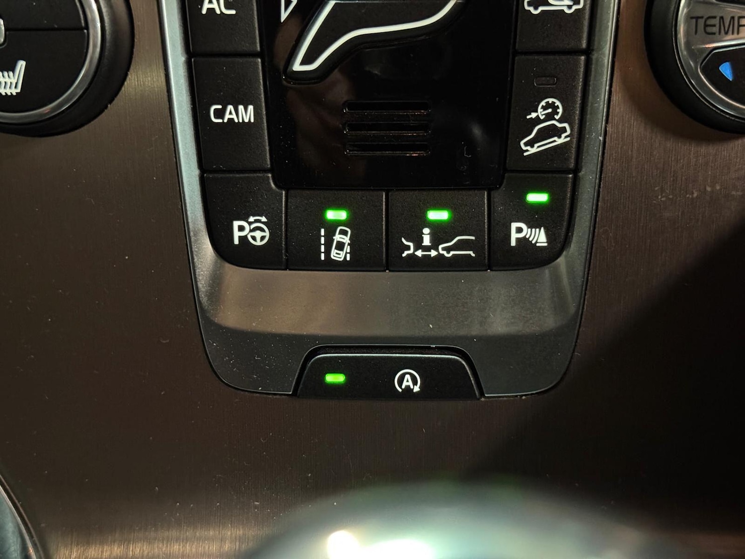 Used Volvo V40 Cross Country for sale - 76899423: Photo 53