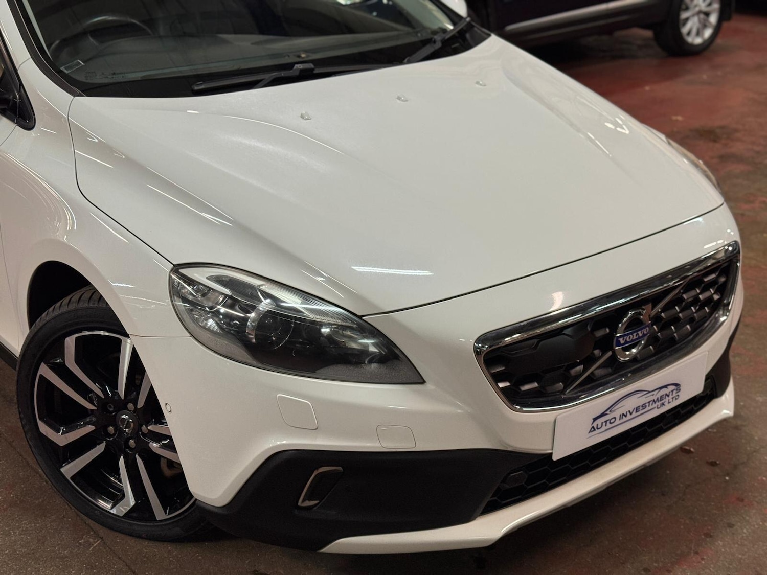 Used Volvo V40 Cross Country for sale - 76899423: Photo 9